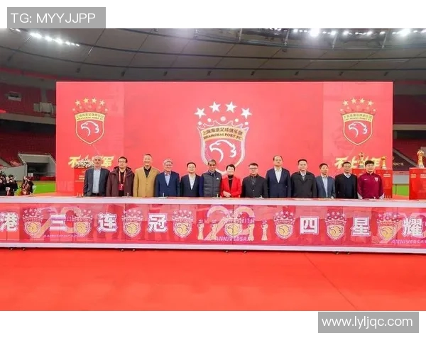 上海足球队战术创新引领潮流助力球队崛起成就新辉煌 上海足球队战术创新引领潮流助力球队崛起成就新辉煌